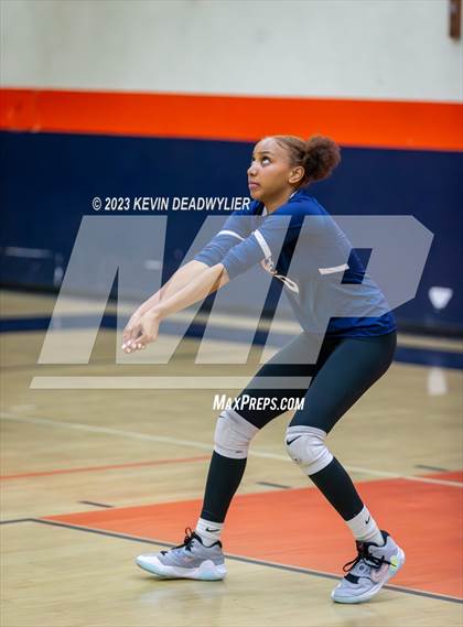Thumbnail 2 in Geffen Academy @ Chatsworth (CIF State Division 4 Round 1) photogallery.