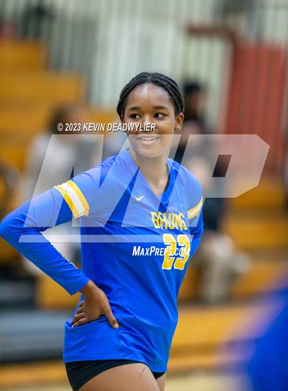 Thumbnail 2 in Geffen Academy @ Chatsworth (CIF State Division 4 Round 1) photogallery.
