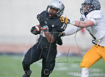 Thumbnail 1 in Highland Park vs. Guyer (UIL 4A D1 Semifinal) photogallery.