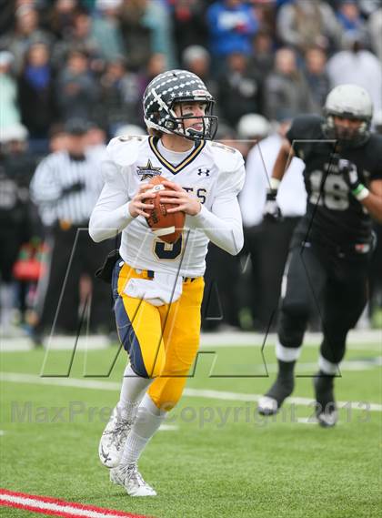 Thumbnail 3 in Highland Park vs. Guyer (UIL 4A D1 Semifinal) photogallery.