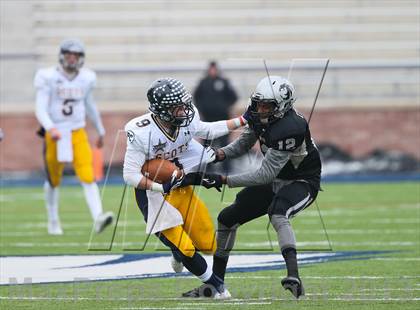 Thumbnail 3 in Highland Park vs. Guyer (UIL 4A D1 Semifinal) photogallery.