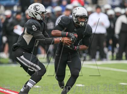Thumbnail 2 in Highland Park vs. Guyer (UIL 4A D1 Semifinal) photogallery.
