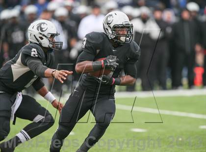 Thumbnail 2 in Highland Park vs. Guyer (UIL 4A D1 Semifinal) photogallery.