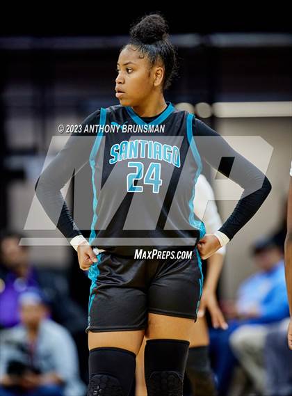 Thumbnail 1 in Santiago vs. Oakland Tech (CIF State D1 Final) photogallery.
