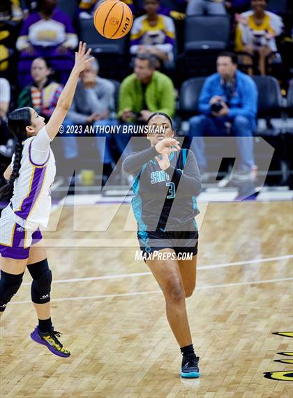 Thumbnail 1 in Santiago vs. Oakland Tech (CIF State D1 Final) photogallery.