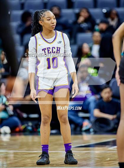 Thumbnail 2 in Santiago vs. Oakland Tech (CIF State D1 Final) photogallery.