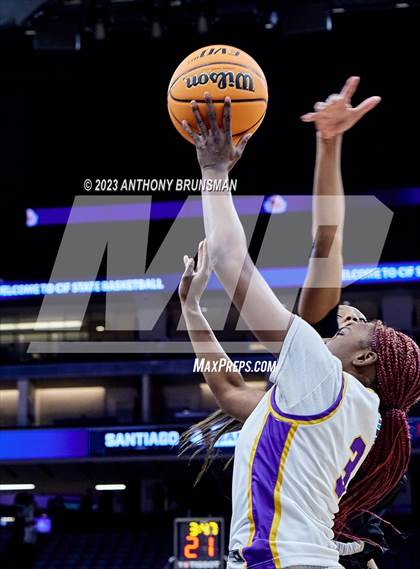 Thumbnail 1 in Santiago vs. Oakland Tech (CIF State D1 Final) photogallery.
