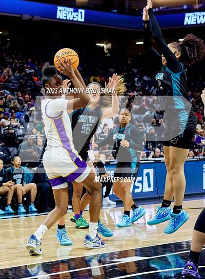Thumbnail 2 in Santiago vs. Oakland Tech (CIF State D1 Final) photogallery.