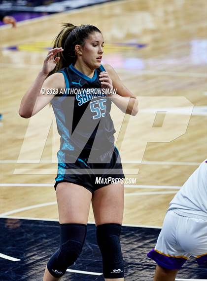 Thumbnail 3 in Santiago vs. Oakland Tech (CIF State D1 Final) photogallery.