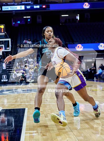 Thumbnail 3 in Santiago vs. Oakland Tech (CIF State D1 Final) photogallery.
