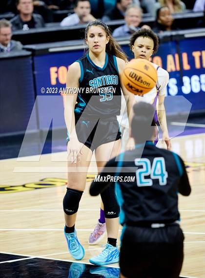 Thumbnail 1 in Santiago vs. Oakland Tech (CIF State D1 Final) photogallery.