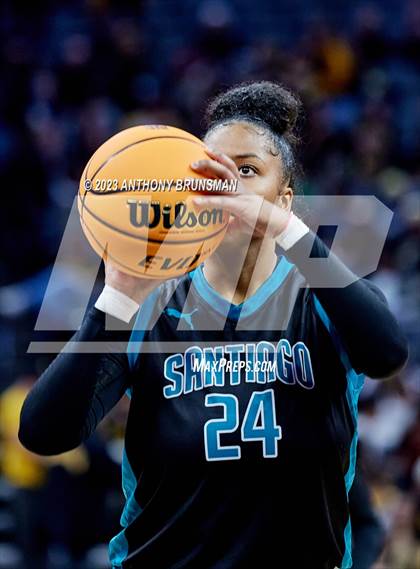 Thumbnail 1 in Santiago vs. Oakland Tech (CIF State D1 Final) photogallery.