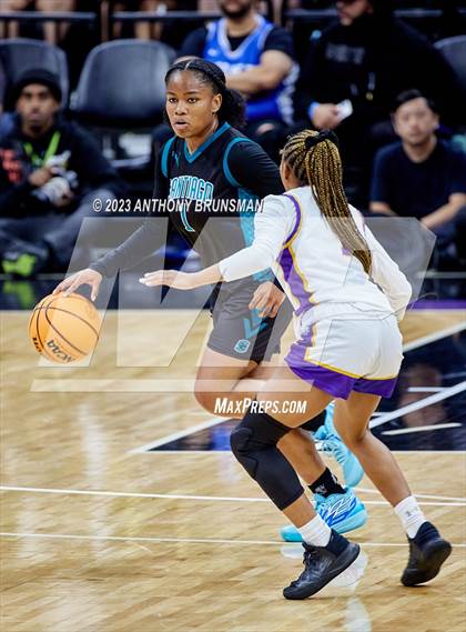 Thumbnail 2 in Santiago vs. Oakland Tech (CIF State D1 Final) photogallery.