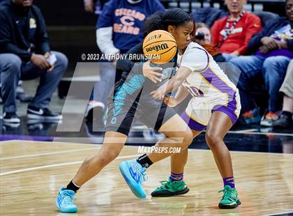 Thumbnail 3 in Santiago vs. Oakland Tech (CIF State D1 Final) photogallery.