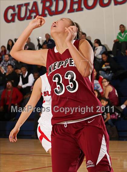 Thumbnail 2 in Keppel vs. Bellarmine-Jefferson (West Coast Holiday Classic) photogallery.