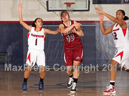 Thumbnail 3 in Keppel vs. Bellarmine-Jefferson (West Coast Holiday Classic) photogallery.