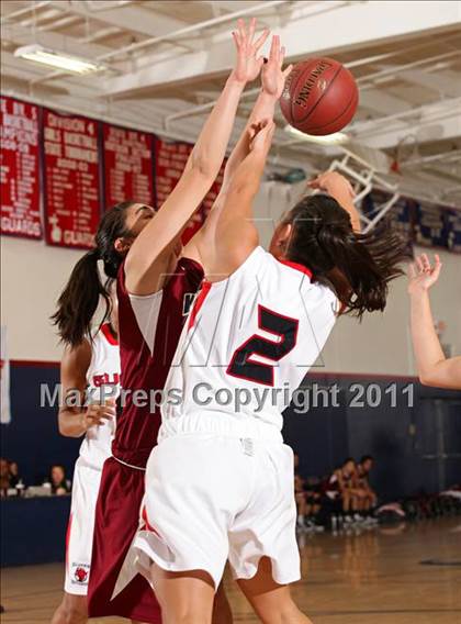 Thumbnail 1 in Keppel vs. Bellarmine-Jefferson (West Coast Holiday Classic) photogallery.