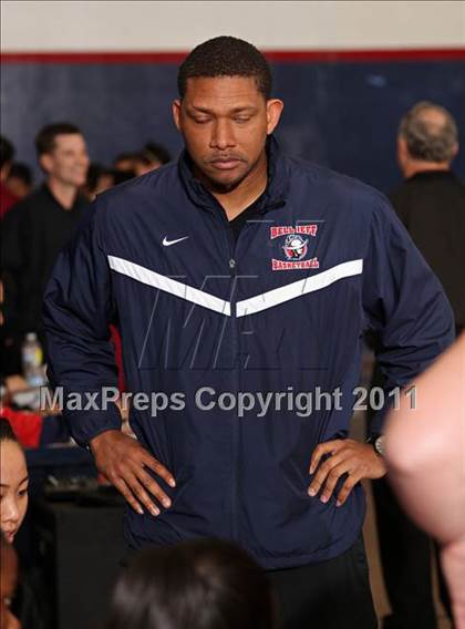 Thumbnail 3 in Keppel vs. Bellarmine-Jefferson (West Coast Holiday Classic) photogallery.