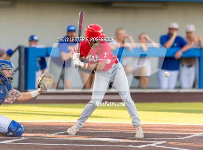Thumbnail 1 in Georgetown vs Ray (UIL 5A Regional Semifinals) photogallery.