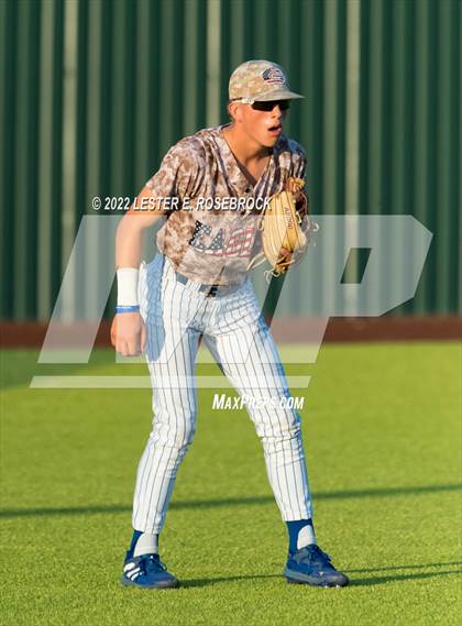 Thumbnail 2 in Georgetown vs Ray (UIL 5A Regional Semifinals) photogallery.