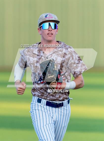 Thumbnail 2 in Georgetown vs Ray (UIL 5A Regional Semifinals) photogallery.