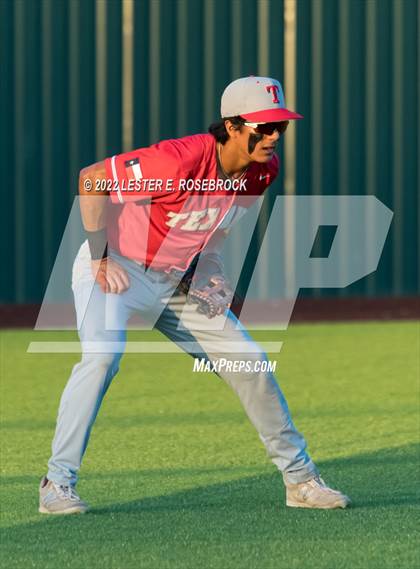 Thumbnail 1 in Georgetown vs Ray (UIL 5A Regional Semifinals) photogallery.