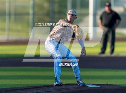Thumbnail 1 in Georgetown vs Ray (UIL 5A Regional Semifinals) photogallery.