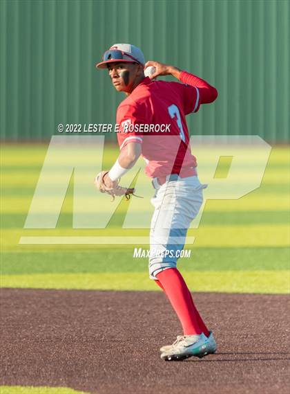 Thumbnail 1 in Georgetown vs Ray (UIL 5A Regional Semifinals) photogallery.