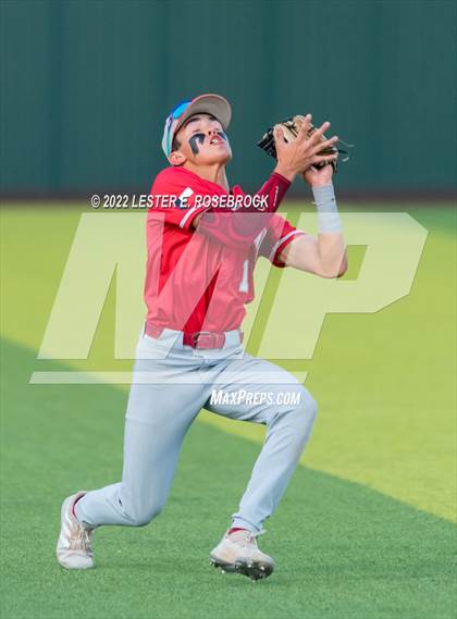 Thumbnail 2 in Georgetown vs Ray (UIL 5A Regional Semifinals) photogallery.