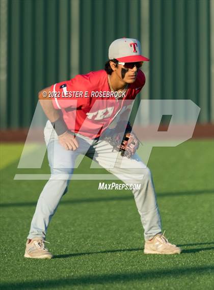 Thumbnail 3 in Georgetown vs Ray (UIL 5A Regional Semifinals) photogallery.
