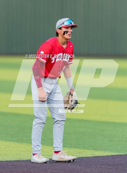 Thumbnail 2 in Georgetown vs Ray (UIL 5A Regional Semifinals) photogallery.