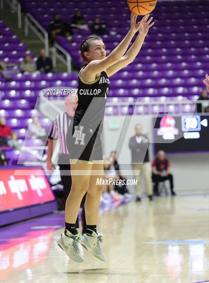Thumbnail 1 in Bountiful vs. Highland (UHSAA 5A Quarterfinal) photogallery.