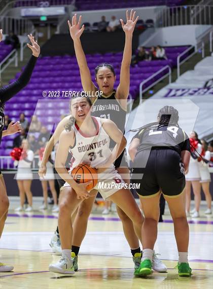 Thumbnail 3 in Bountiful vs. Highland (UHSAA 5A Quarterfinal) photogallery.