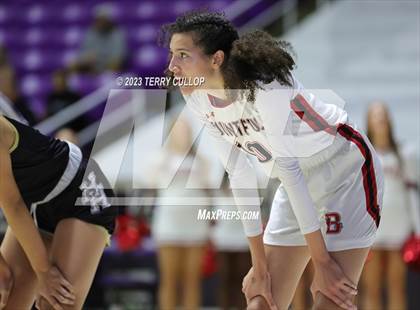 Thumbnail 2 in Bountiful vs. Highland (UHSAA 5A Quarterfinal) photogallery.