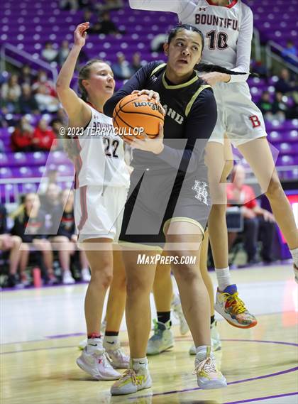 Thumbnail 1 in Bountiful vs. Highland (UHSAA 5A Quarterfinal) photogallery.