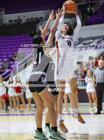 Thumbnail 2 in Bountiful vs. Highland (UHSAA 5A Quarterfinal) photogallery.