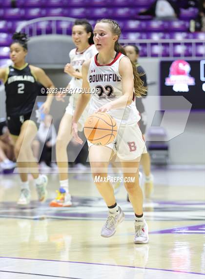 Thumbnail 1 in Bountiful vs. Highland (UHSAA 5A Quarterfinal) photogallery.