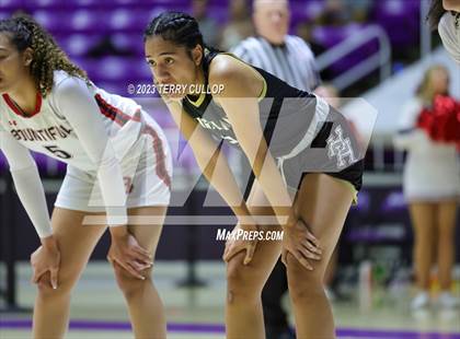 Thumbnail 3 in Bountiful vs. Highland (UHSAA 5A Quarterfinal) photogallery.