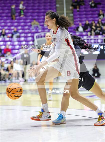 Thumbnail 2 in Bountiful vs. Highland (UHSAA 5A Quarterfinal) photogallery.