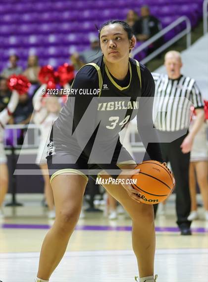 Thumbnail 2 in Bountiful vs. Highland (UHSAA 5A Quarterfinal) photogallery.