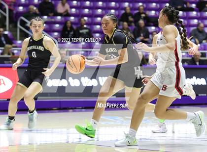 Thumbnail 2 in Bountiful vs. Highland (UHSAA 5A Quarterfinal) photogallery.