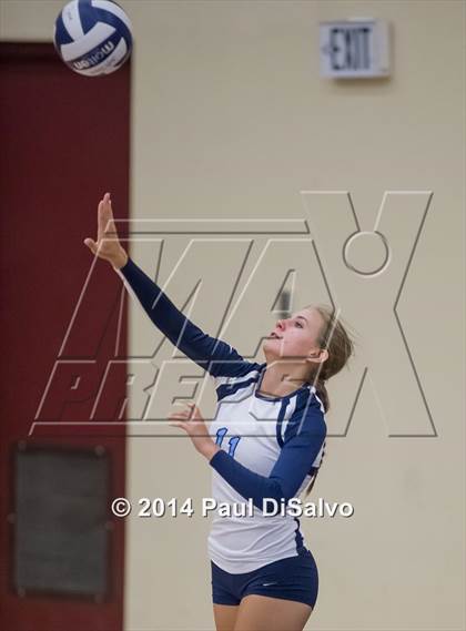 Thumbnail 1 in Mullen @ Valor Christian photogallery.