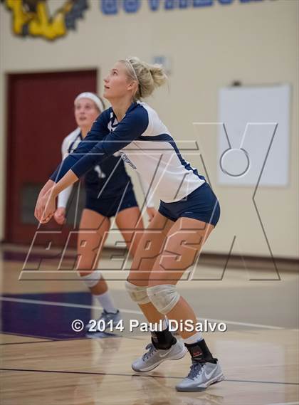 Thumbnail 1 in Mullen @ Valor Christian photogallery.