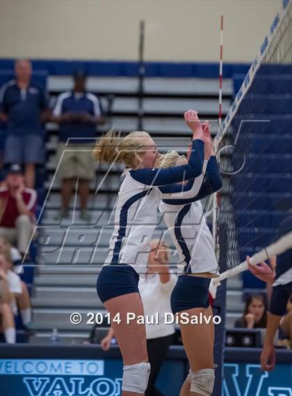 Thumbnail 2 in Mullen @ Valor Christian photogallery.