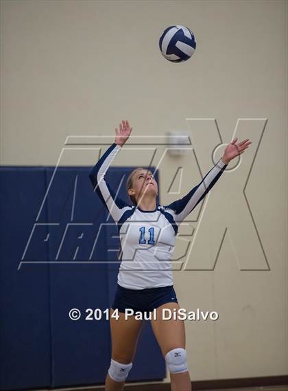 Thumbnail 1 in Mullen @ Valor Christian photogallery.