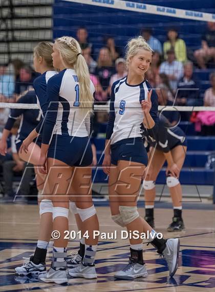 Thumbnail 1 in Mullen @ Valor Christian photogallery.