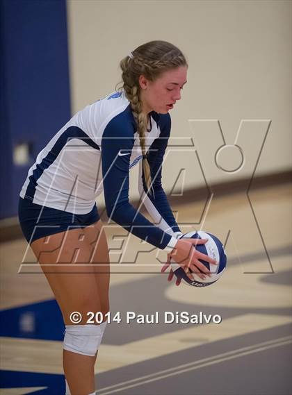 Thumbnail 2 in Mullen @ Valor Christian photogallery.