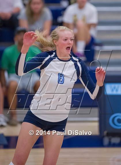 Thumbnail 1 in Mullen @ Valor Christian photogallery.