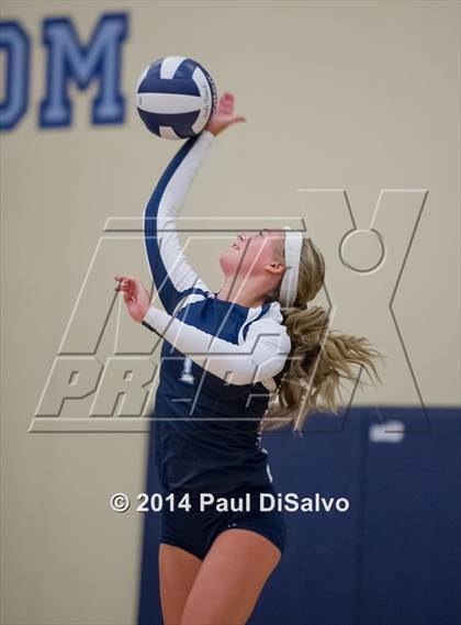 Thumbnail 1 in Mullen @ Valor Christian photogallery.