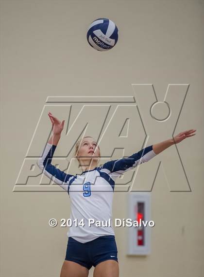 Thumbnail 2 in Mullen @ Valor Christian photogallery.